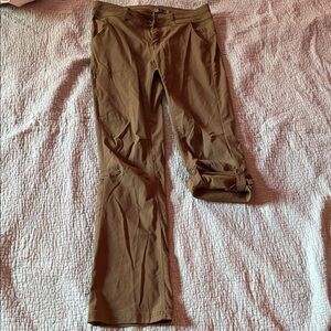 Prana Halle Convertible Cargo Pants (green)